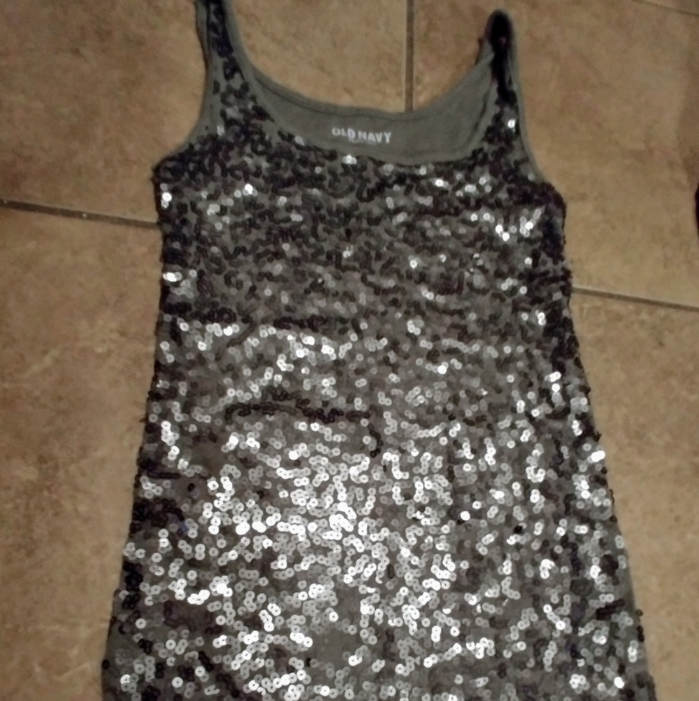 Sequence tank